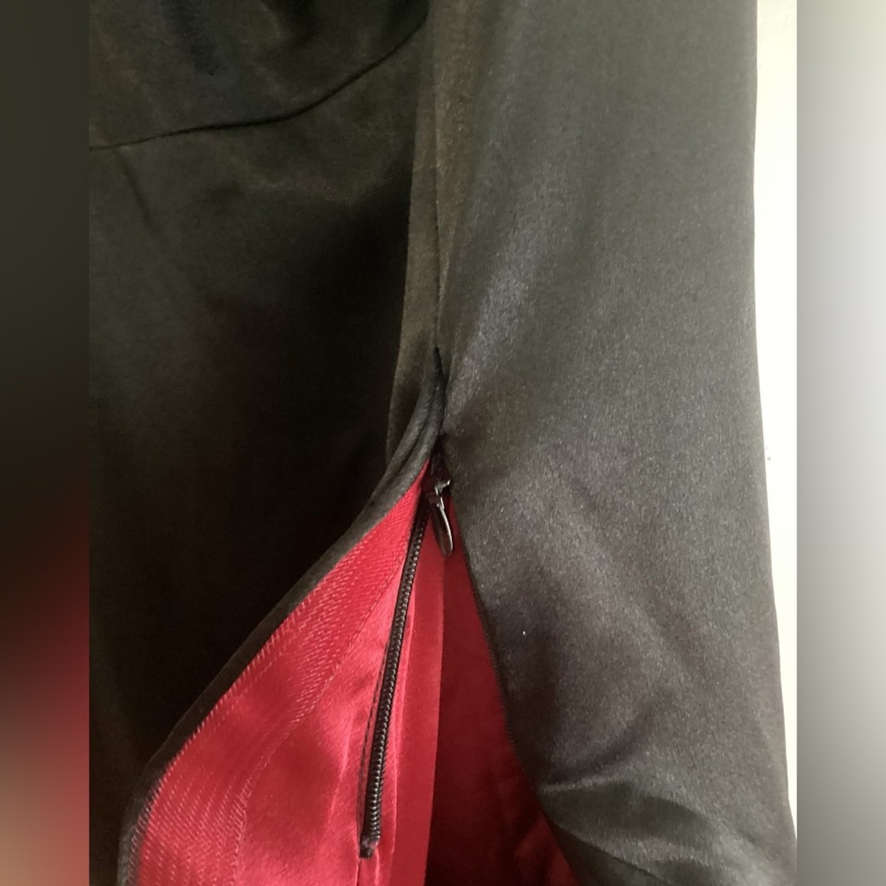 Bronx and Banco Black and Red One-Shoulder Gown Size 6 - Picture 14 of 15